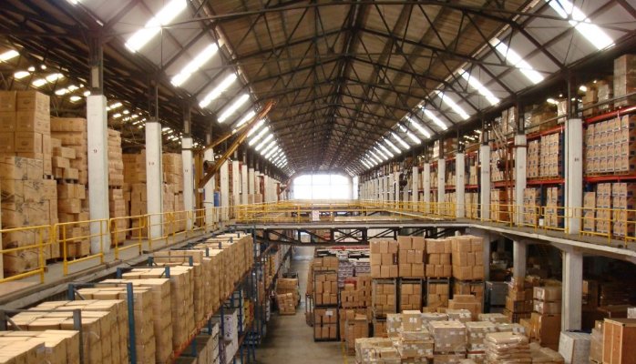 varian biaya gudang warehouse cost variances